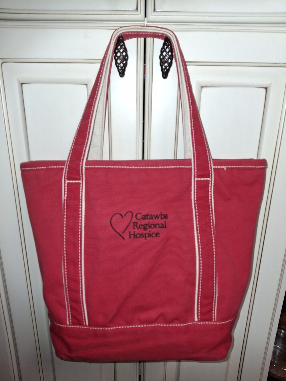 Lands' End Red Canvas Tote with White Stitching - Picture 2 of 7